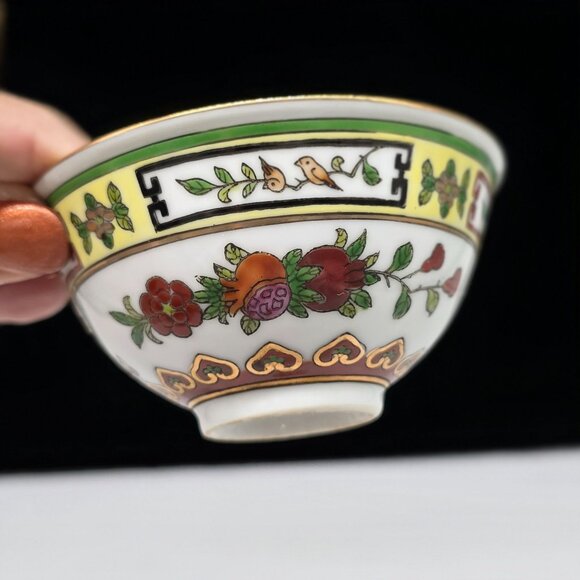 Chinese Porcelain Soup Bowls Floral Butterfly Heart Design Gold Trim 3.5" - Picture 2 of 8